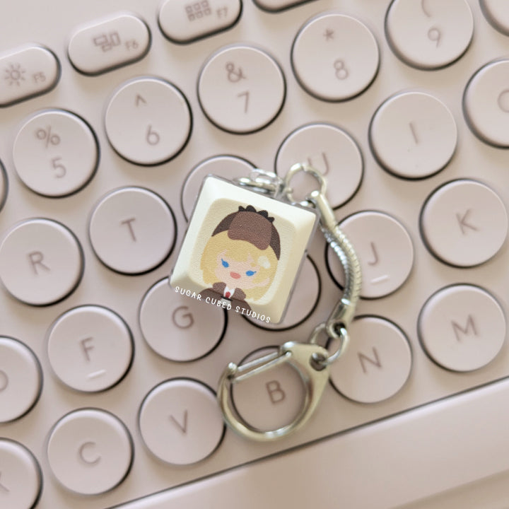 Amelia Watson - Fidget Keycap Keychain