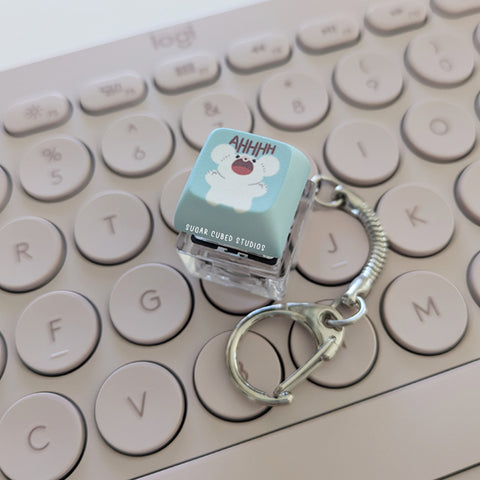 Screming Maus #928 - Fidget Keycap Keychain