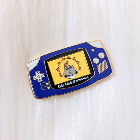 Stream Boy Advance - Enamel Pin